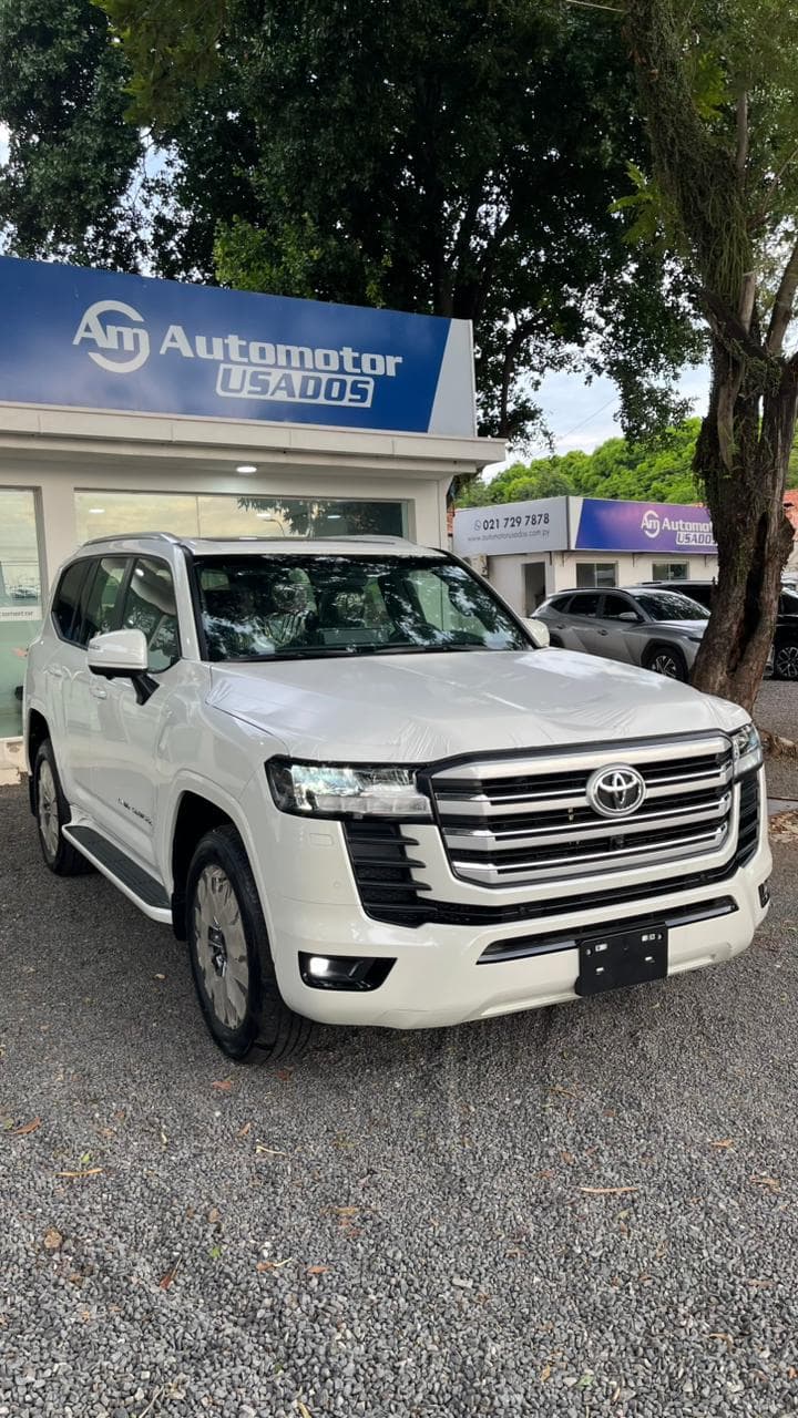Toyota Land Cruiser 300 2025
