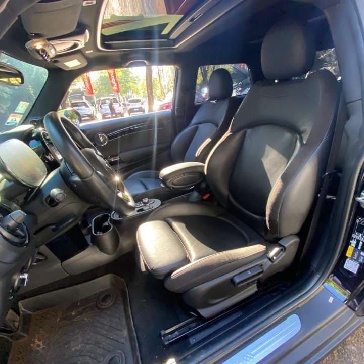 Mini COOPER SE HATCH 2023