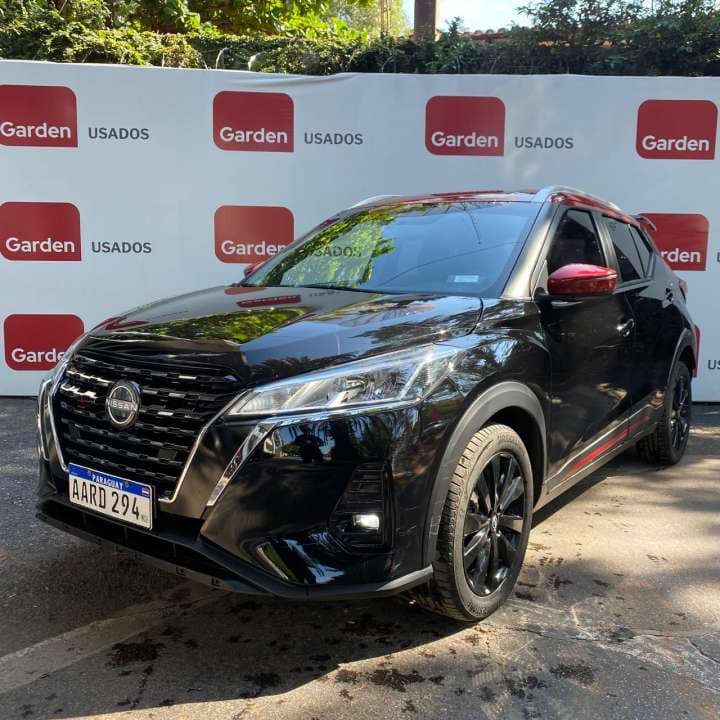 Nissan KICKS PLAY 2024